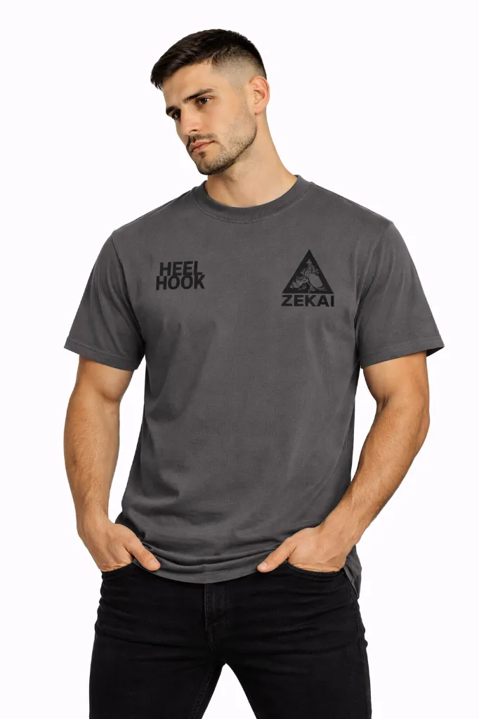 Grapple y estilo_ camiseta de ZEKAI.webp